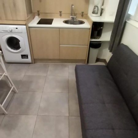 Le Marais Charm -Bright Studio With Elevated Sleeping Quarters Apartment Paris Exterior photo